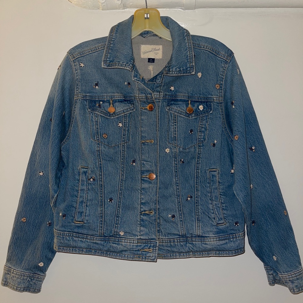 Universal Thread Plus Size Denim Jacket Medium Wash, Floral, XS Extra Small, New